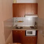Apartman Fatiras
